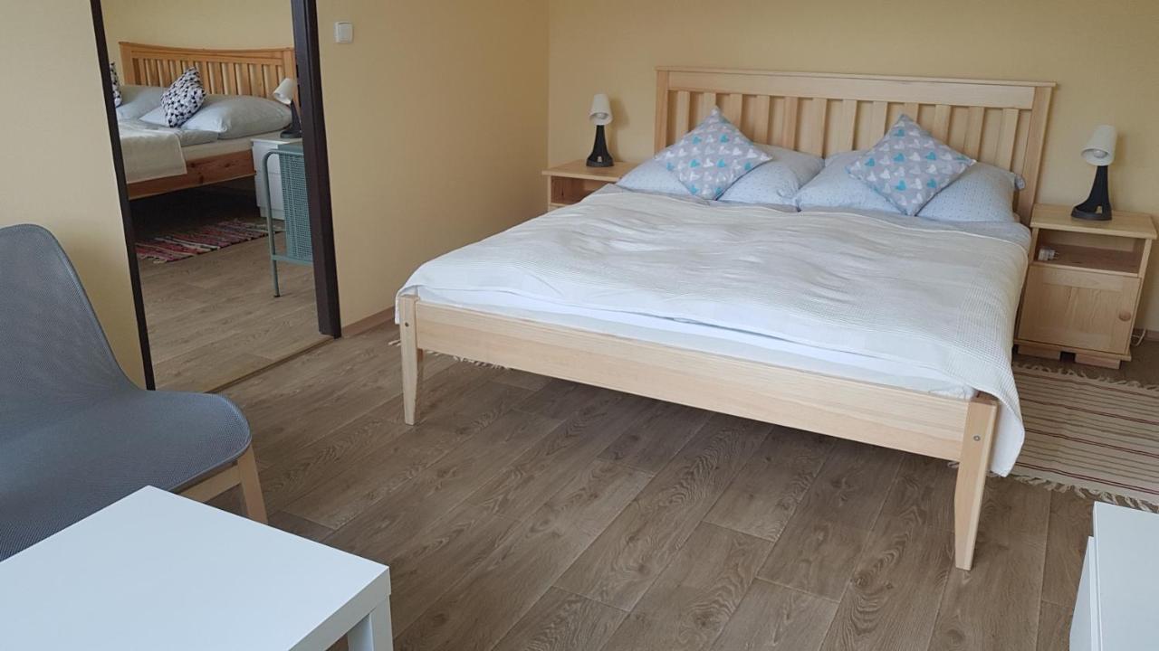 Apartment Arnika Korenov Ngoại thất bức ảnh