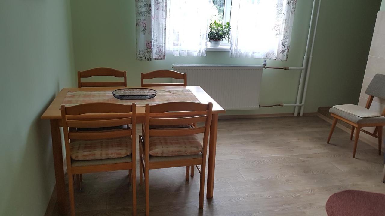 Apartment Arnika Korenov Ngoại thất bức ảnh